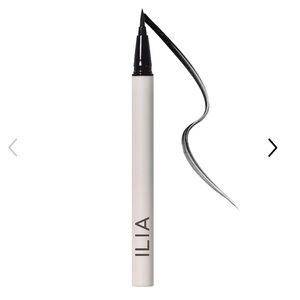 40% off 💖 ILIA clean beauty liquid eyeliner 💋